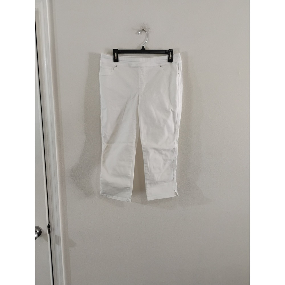 Chicos Perfect Stretch Girlfriend Slim Leg Capri Pants White Size 0